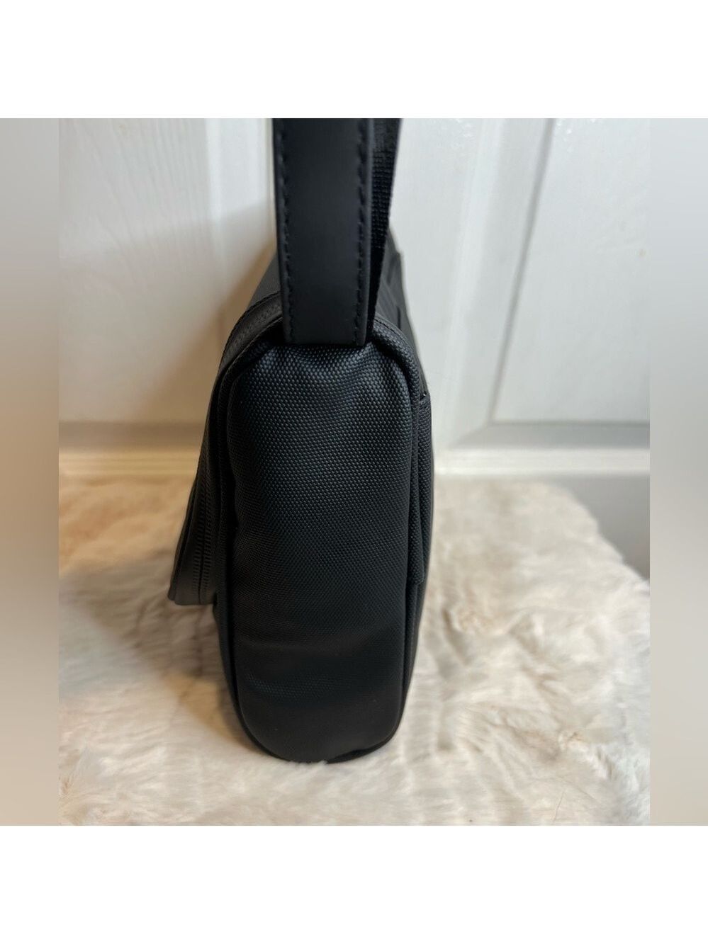 OUTGRAND HANGING MAKEUP BAG. WATERPROOF. NEW 3 - Picture 5 of 14